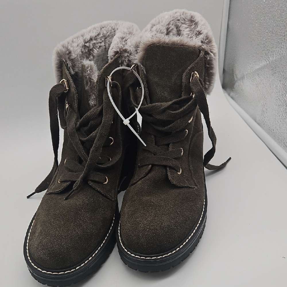 Bandolino Dark Brown Fur-Lined Winter Boots
